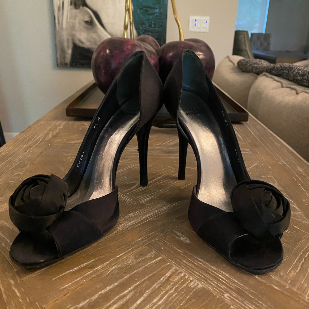 Stuart Weitzman Black Floral Embellished Heels - Picture 2 of 7